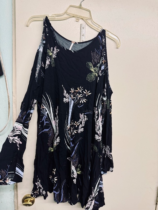 Free People Dresses & Skirts - Free People Black and Pastel Floral Mini Dress